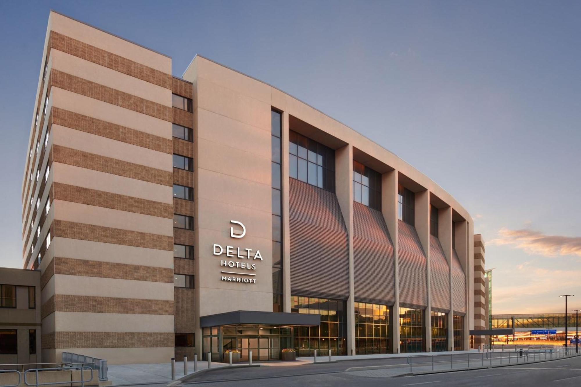 Delta Airport In-terminal Calgary