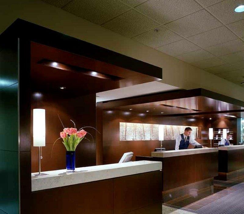 Delta Airport In-terminal Hotel 4*