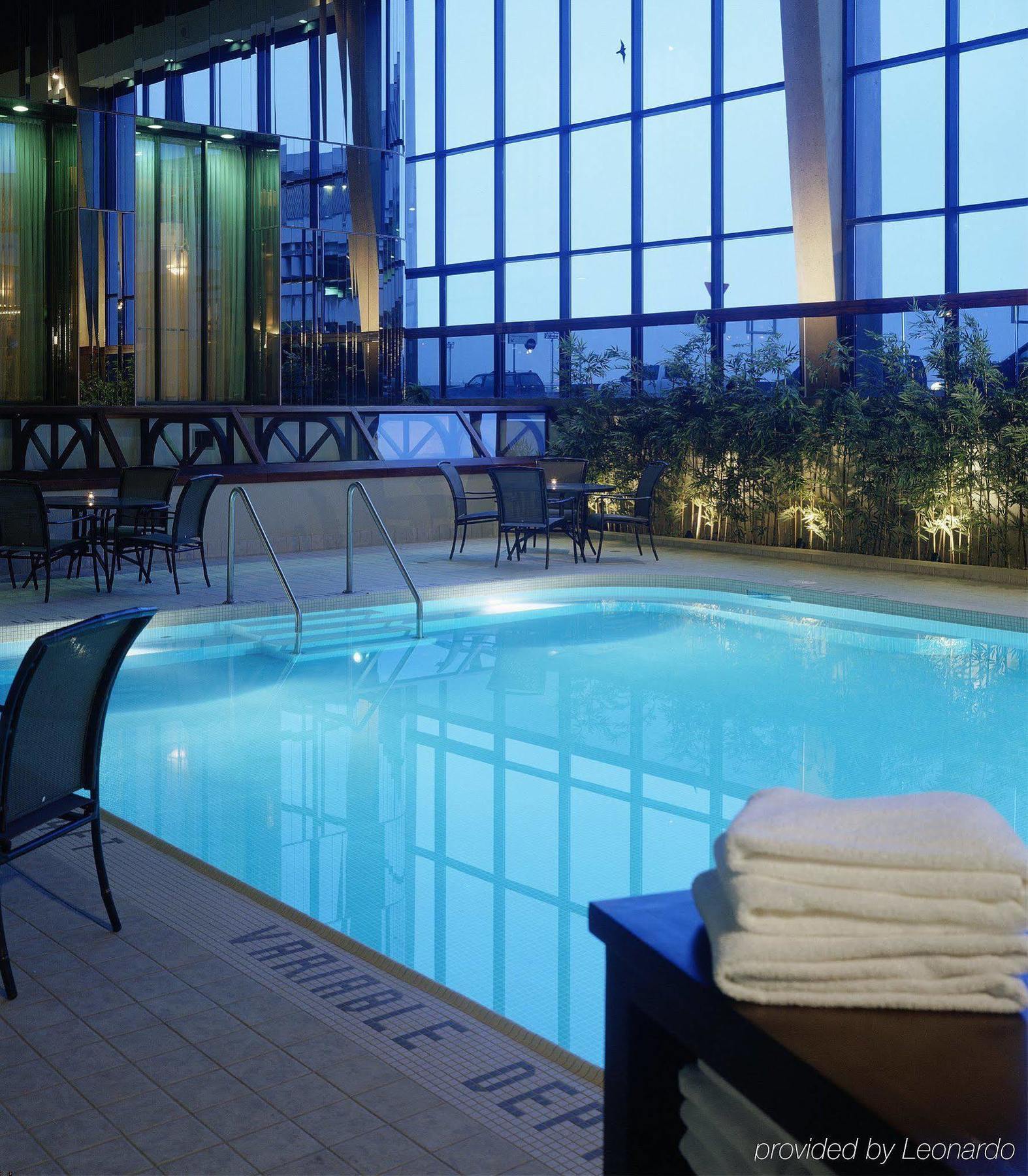 Delta Airport In-terminal Hotel 4*