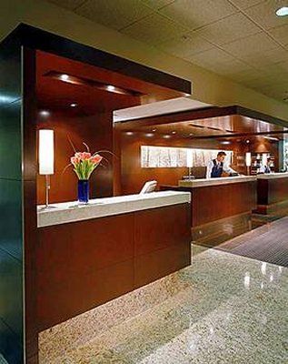 Delta Airport In-terminal 4* Calgary